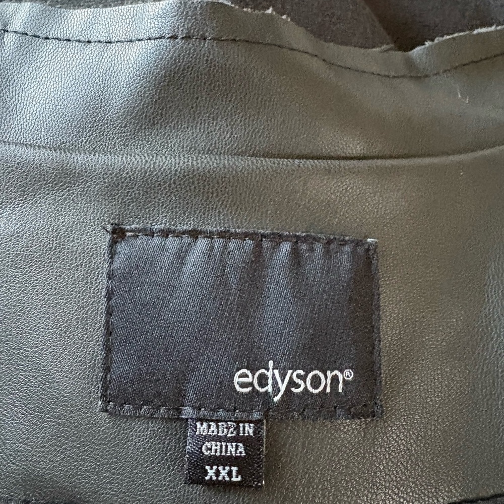 NWOT‎ Women’s edyson black faux leather and knit 
jacket / blazer w/ pockets XXL - Picture 6 of 9
